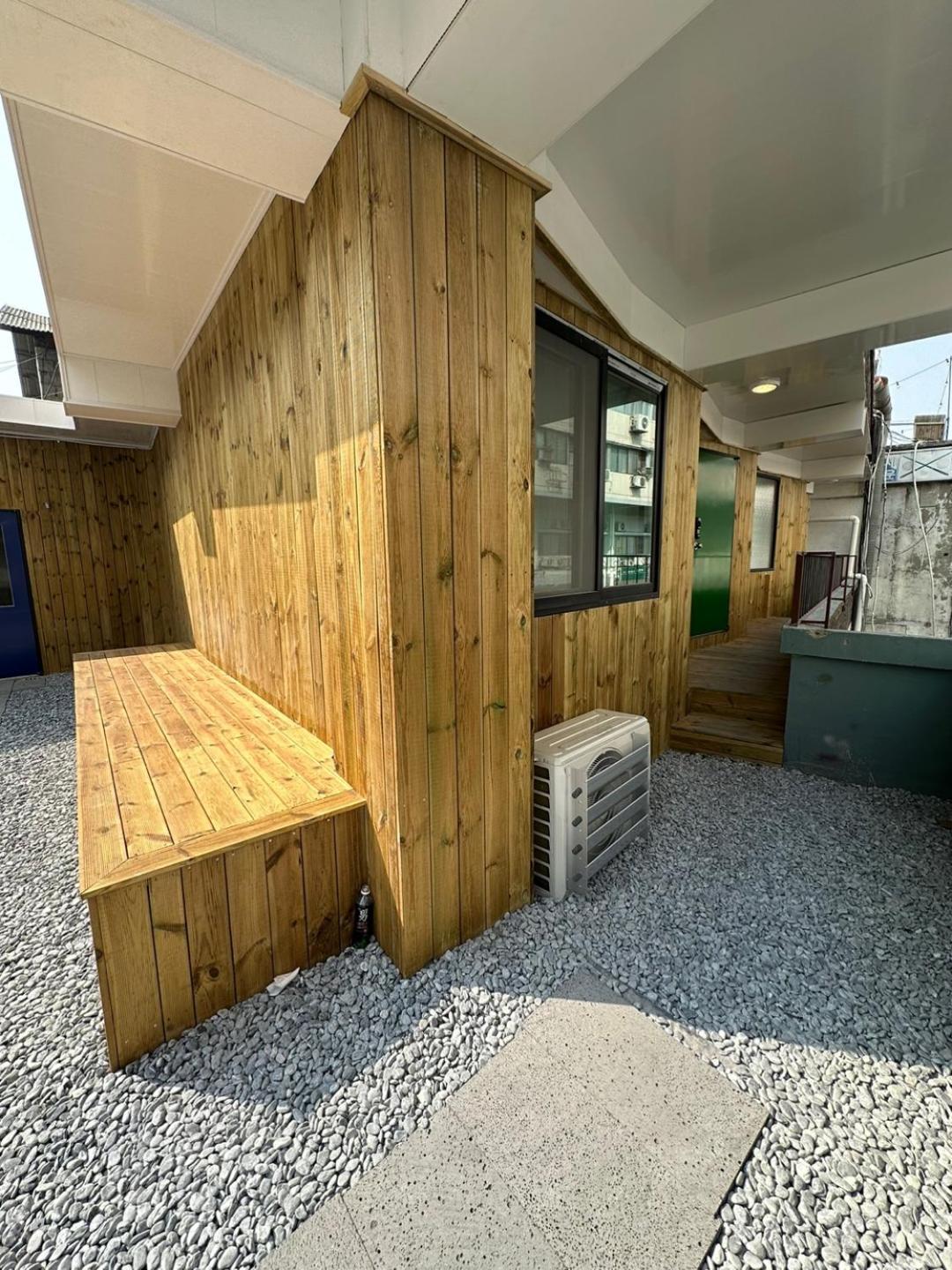 R Guesthouse Jongmyo Сеул Экстерьер фото