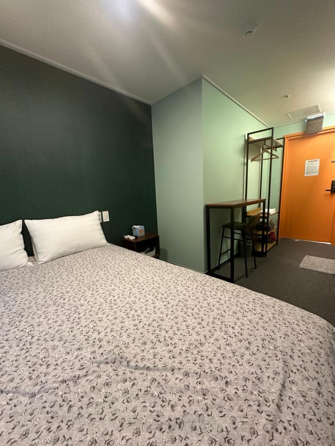 R Guesthouse Jongmyo Сеул Экстерьер фото